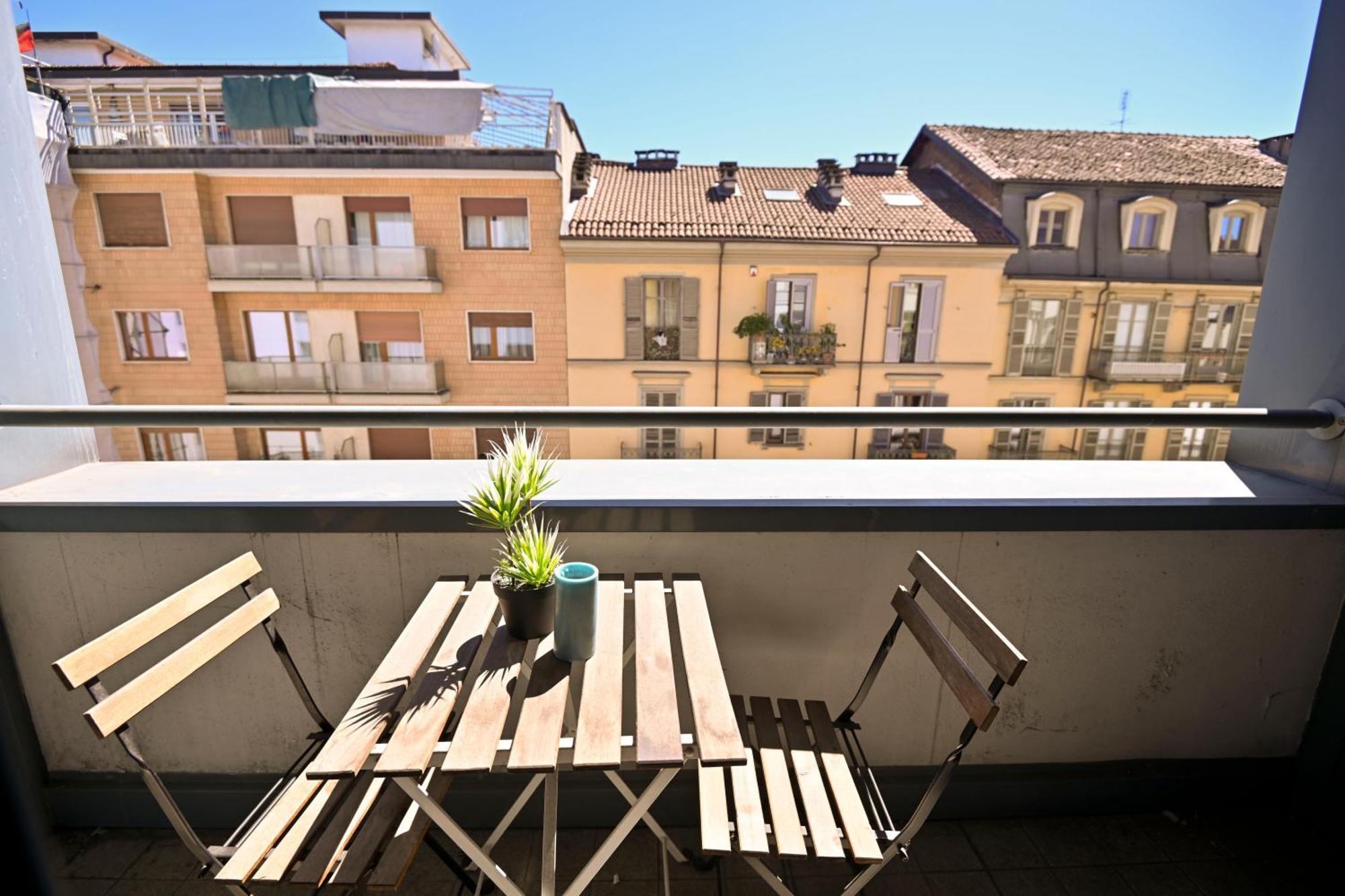 Top Living Apartments - San Salvario Turin Exteriör bild